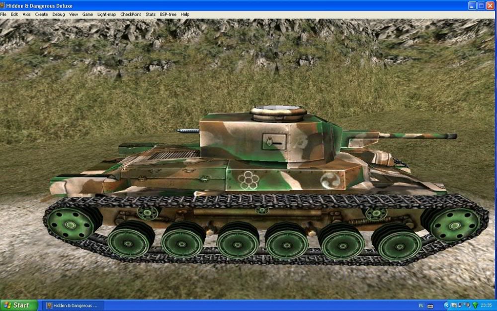 Type 97 tank right side.JPG